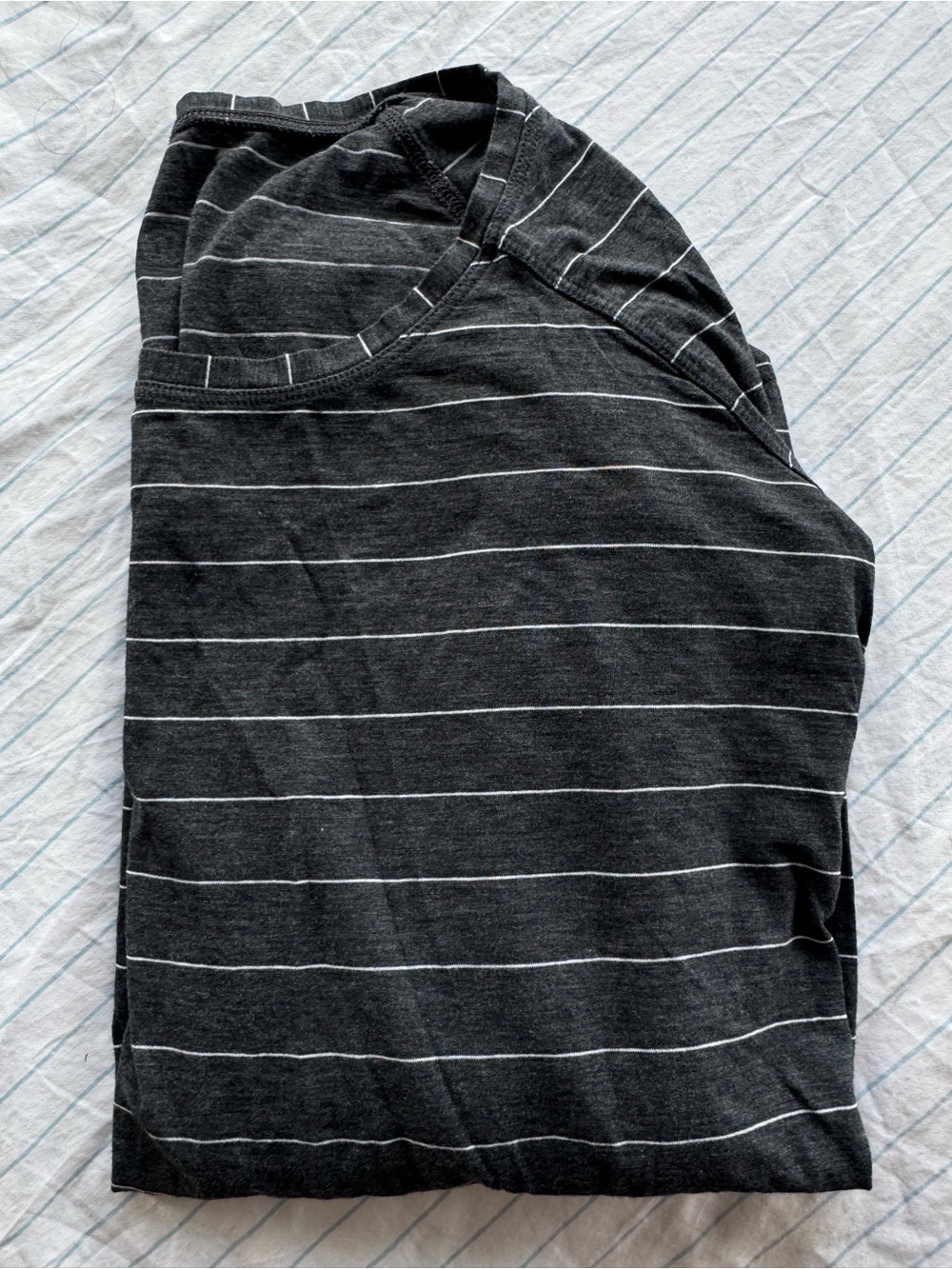 Lulu lemon Dark Gray Striped Crewneck Tee size: M